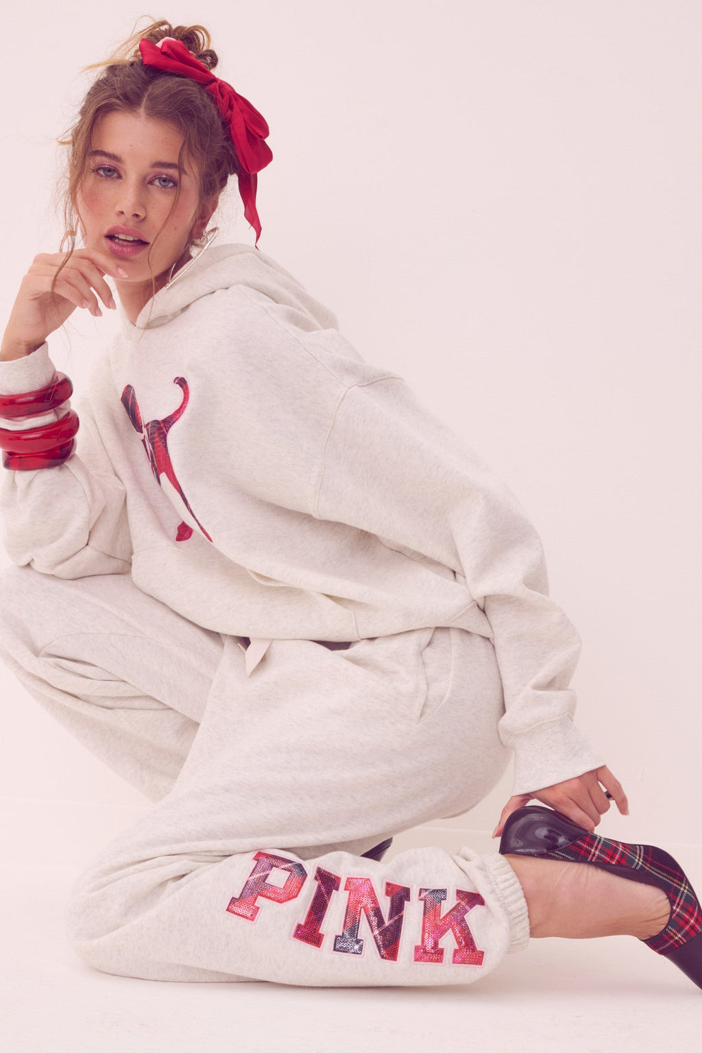 PINK x LoveShackFancy Ivy Fleece Jogger - SNOW HEATHER