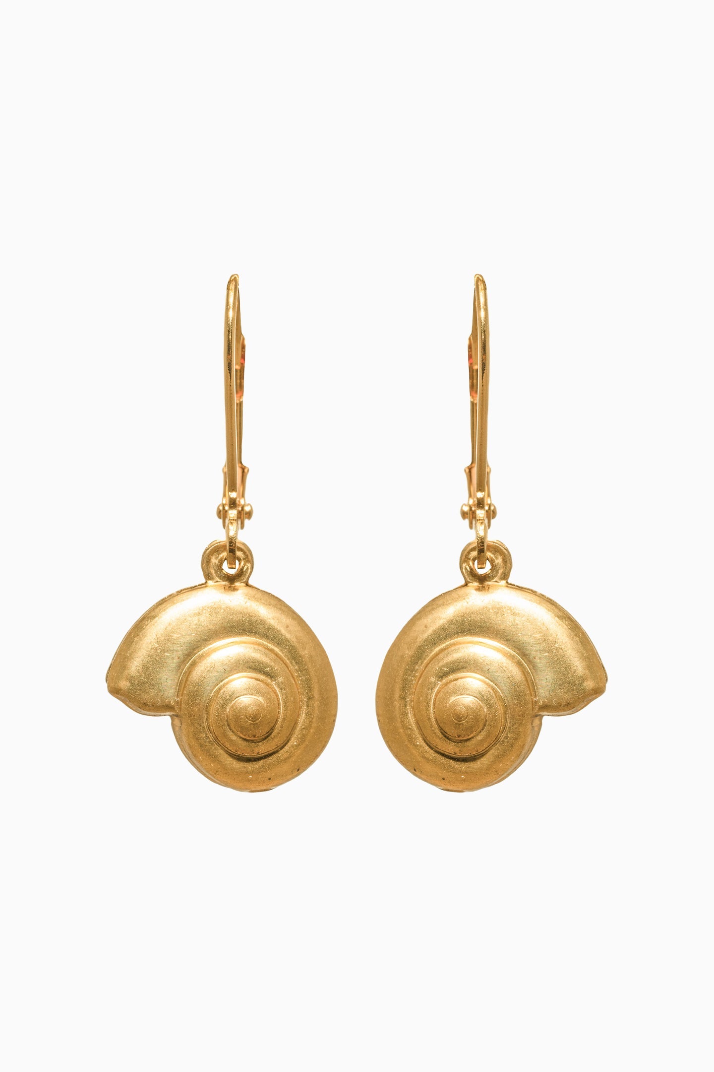 We Dream In Colour Round Shell Earrings